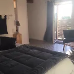 D'hotes Le Clos Marty Bed & Breakfast