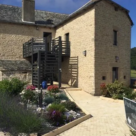 Oda ve Kahvaltı D'hotes Le Clos Marty 3*