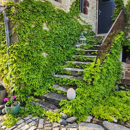 Oda ve Kahvaltı D'hotes Le Clos Marty 3*