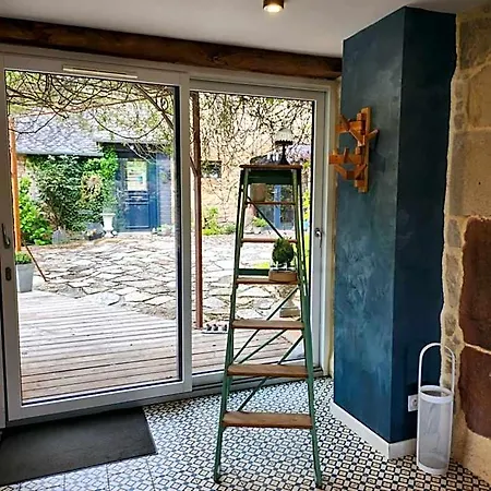 D'hotes Le Clos Marty Bed & Breakfast Sebrazac
